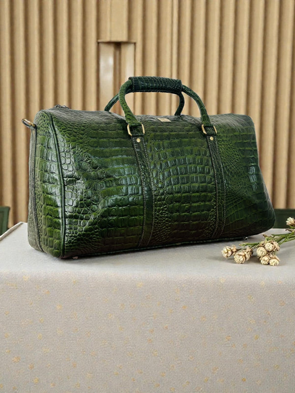 Ya Qalbi Green Crocodile Texture Genuine Leather Weekender Bag – The Ultimate Travel Duffle for Men & Women
