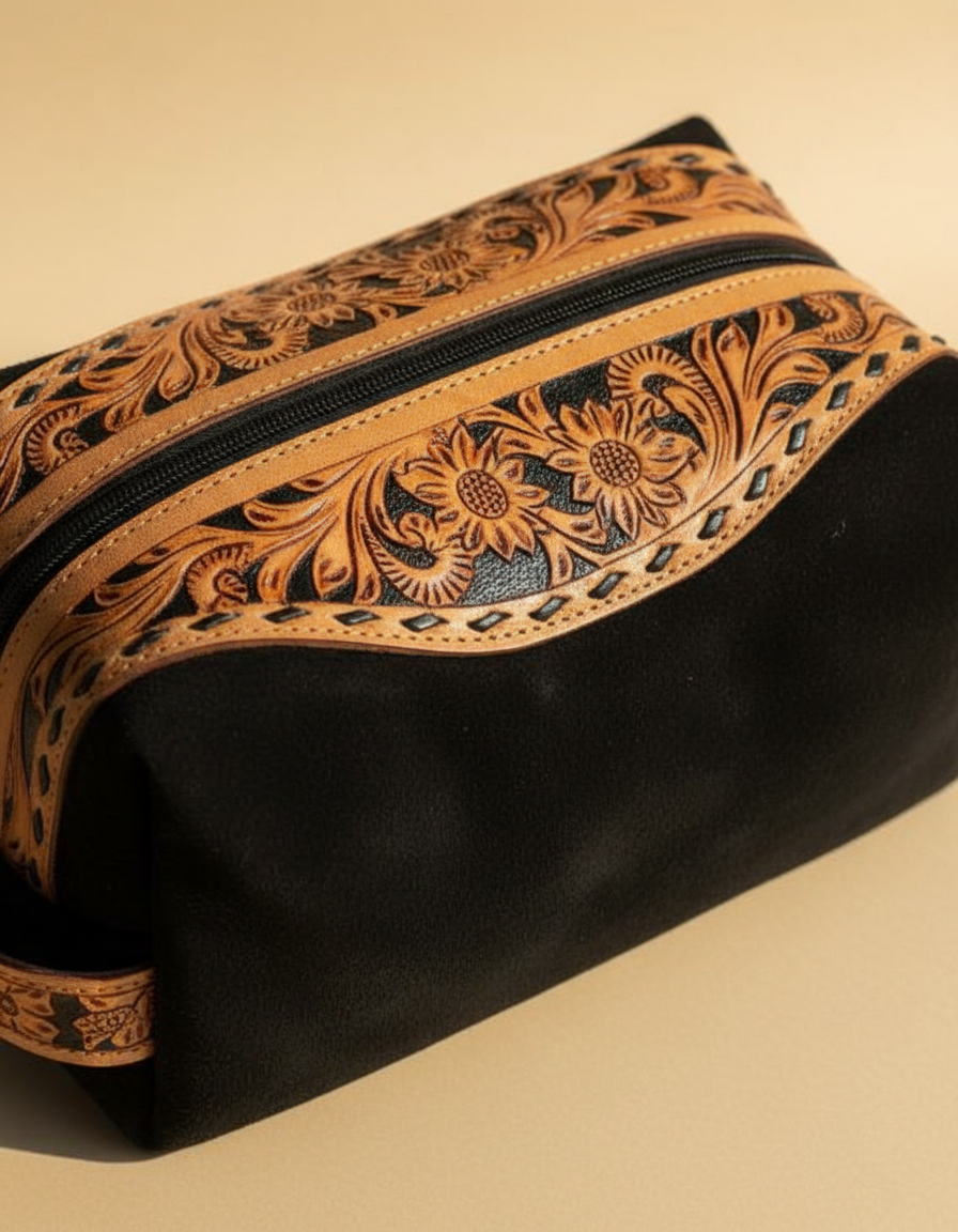 Dopp kit tooling detail